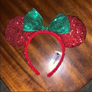 Disney Parks Holiday Ears NWOT